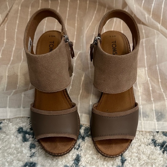 TOMS Majorca Cutout Sandal - Picture 3 of 5